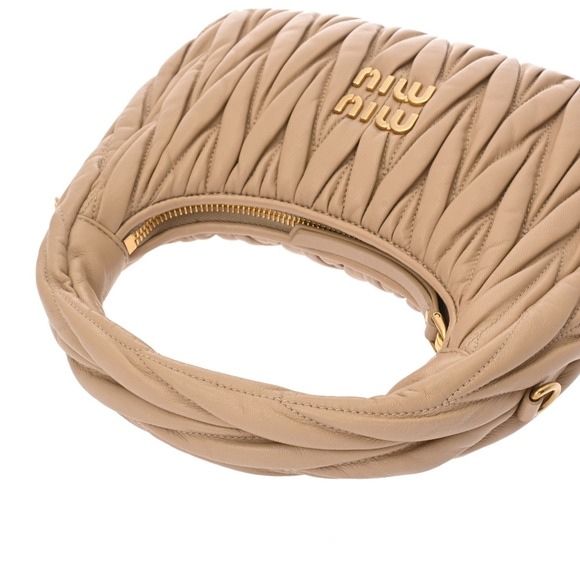 Miu Miu Wonder Matelassé Leather Hobo Bag Beige Handbag - Picture 3 of 9